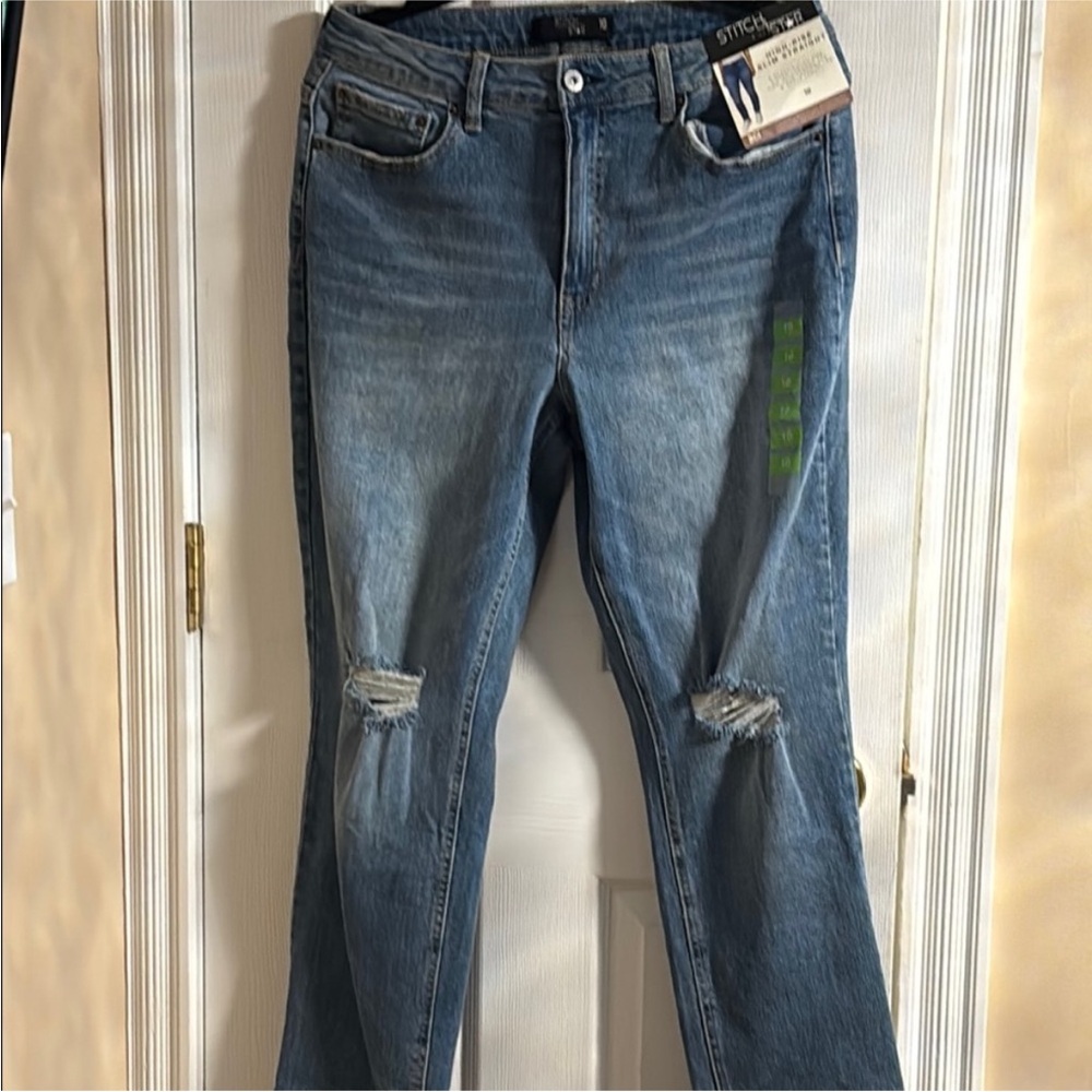 Stitch Star (Size 10) Women’s‎ Distressed High Rise Slim Straight Blue Jeans NWT